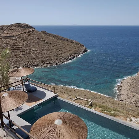Exquisite Kythnos | Elia | 4 Bedrooms | Located On Top Of Kastella Beach | Shared Infinity Pool | Panoramic Vistas Of Aegan Sea | Stimata Mérichas