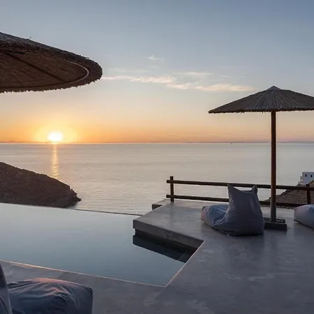 Exquisite Kythnos | Elia | 4 Bedrooms | Located On Top Of Kastella Beach | Shared Infinity Pool | Panoramic Vistas Of Aegan Sea | Stimata Mérichas